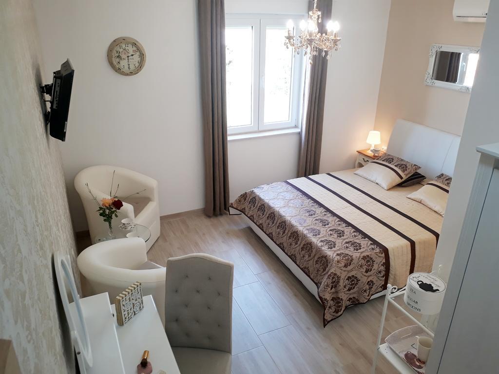 Apartments Jo Senj  Εξωτερικό φωτογραφία